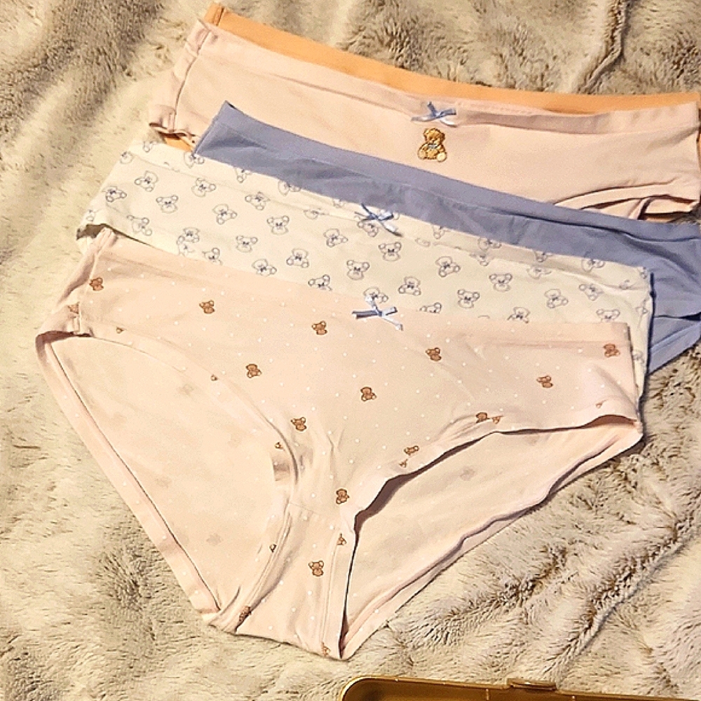 π»Sincerely Jules Bear Print Intimates π - Picture 2 of 10